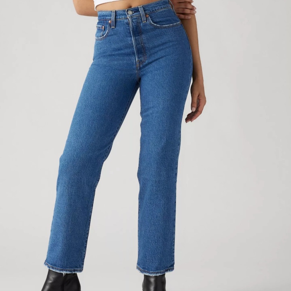 Levi's Women's High Rise Jeans - Classic Blue